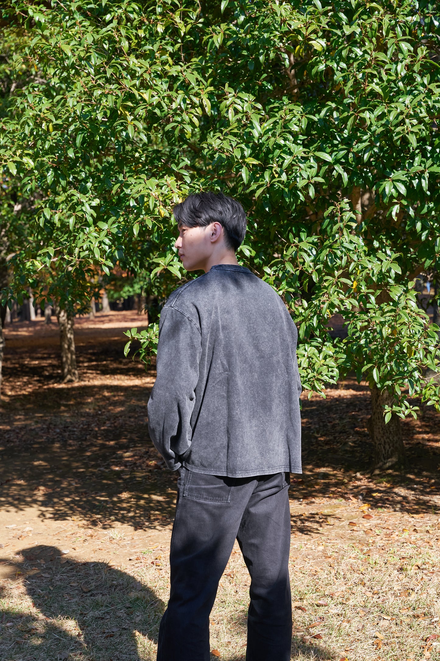 Forest timeless Embroidery Long Sleeve 自然好きにおすすめな植物刺繍ロングスリーブ