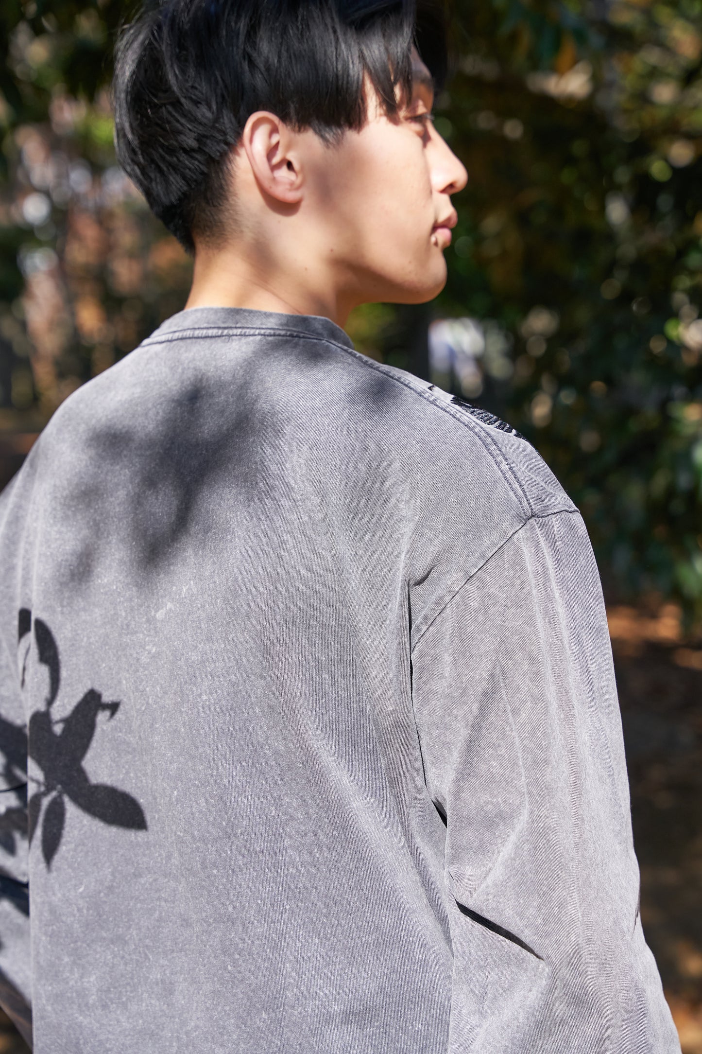 Forest timeless Embroidery Long Sleeve 自然好きにおすすめな植物刺繍ロングスリーブ