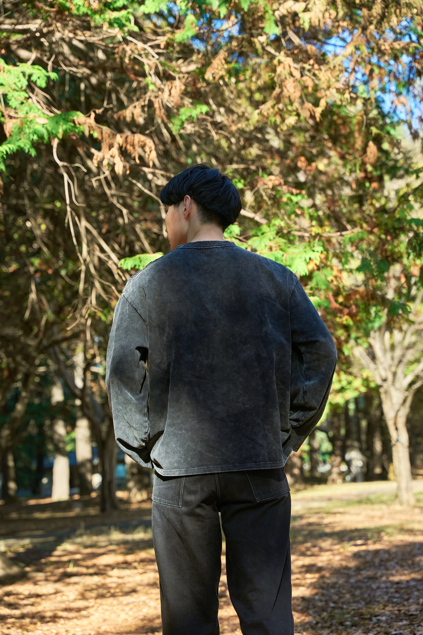 Forest timeless Embroidery Long Sleeve 自然好きにおすすめな植物刺繍ロングスリーブ